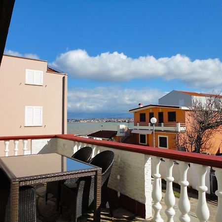 Apartments Petar - 30 M From Sandy Beach Нин Экстерьер фото